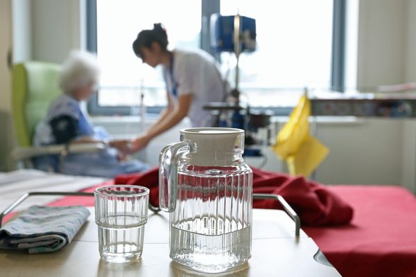 Forte chaleur: la vigilance est de mise pour les personnes fragiles, ici au CHBS de Lorient.