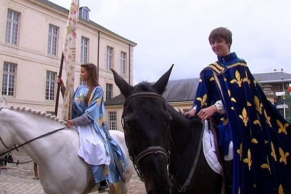 Présentation de Jeanne d'Arc et Charles VII