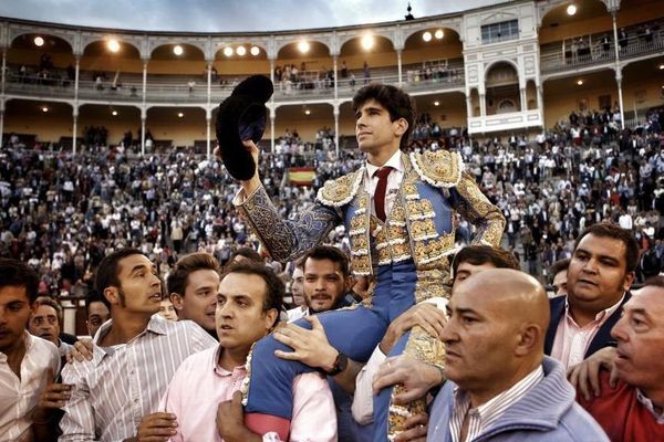 Alberto López Simón : porte de l'infirmerie, Grande Porte et porte de l'infirmerie encore!