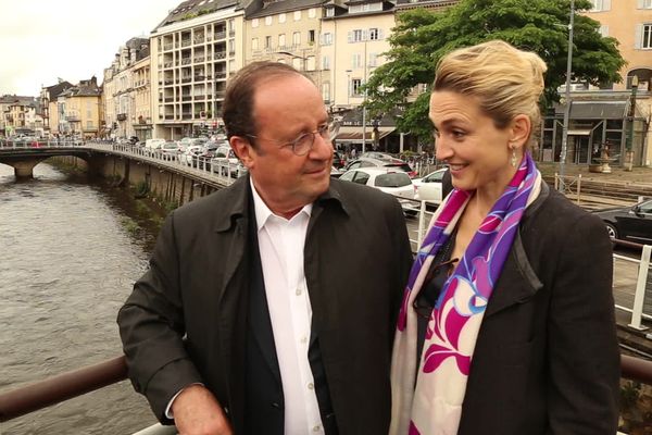 François Hollande et julie Gayet au centre de Tulle