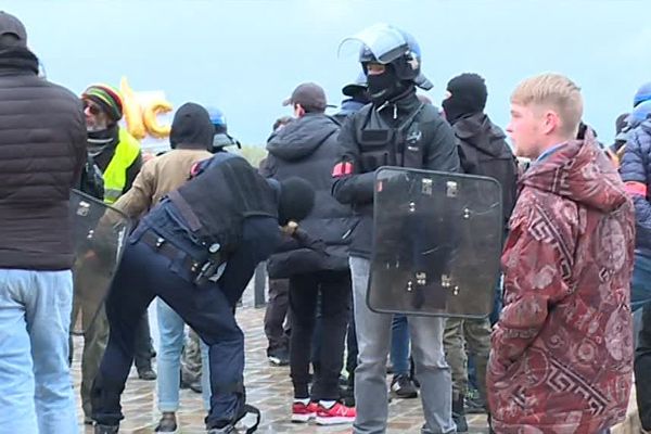 Un 21e Samedi De Mobilisation Des Gilets Jaunes Tres Calme A Bordeaux