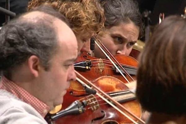 63 artistes sur la scène du Zénith pour le grand concert du Nouvel An retransmis demain sur notre site internet