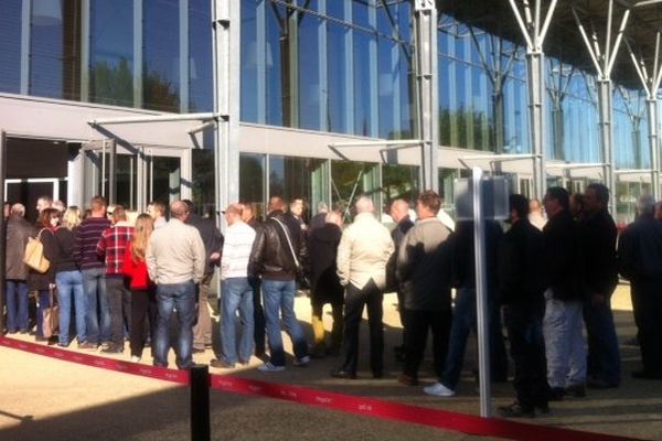 Face à l'affluence, le procès a du être délocalisé à Mégacité à Amiens.