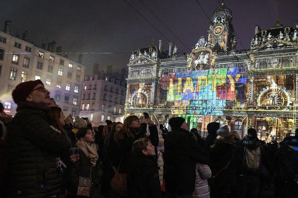 La Fête des Lumières devrait accueillir près de 2 millions de visiteurs à Lyon, entre le 5 et le 8 décembre 2019.