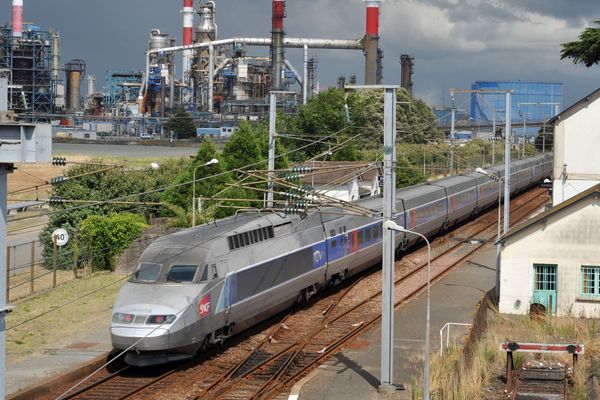 En 2022, la ligne Nantes-Le Croisic ne passera plus par la zone industrielle de Donges