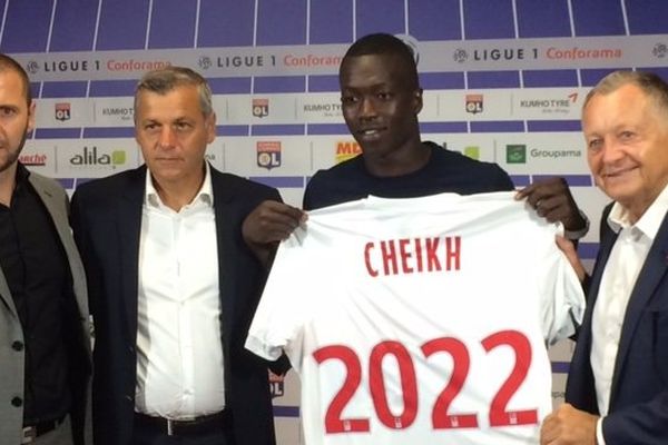 Pape Cheikh Diop arrive à Lyon - 29/8/17