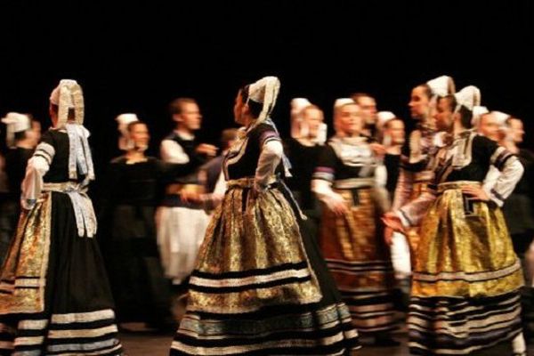 Les danses bretonnes à l'honneur pendant Kement Tu