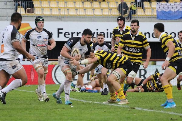 Rugby Pro D2 Belle Victoire De Vannes Qui S Impose A Mont De Marsan