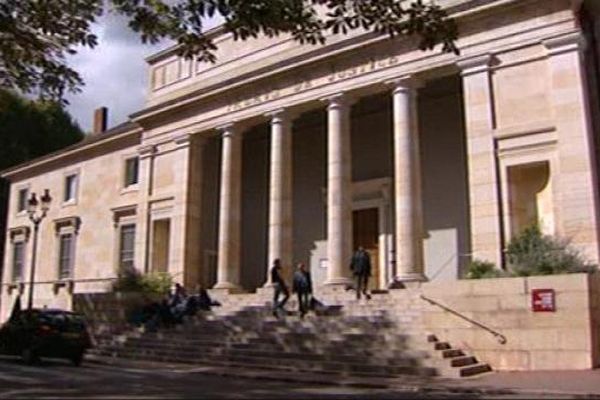 Le palais de justice de Chalon-sur-Saône