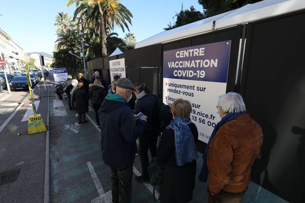 En plus du CHU de Toulouse, 31 centres de vaccination ouvriront sur tout le territoire de la Haute-Garonne lundi 18 janvier prochain.