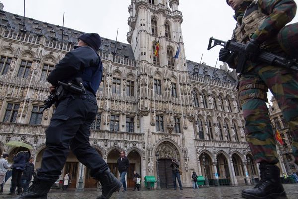 La Grand Place de Bruxelles ferait partie des "cibles".