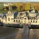 Le château de Chantilly abrite la bibliothèque personnelle du duc d'Aumale où sont conservés 20 000 livres, 4 000 dessins et 5 000 estampes.