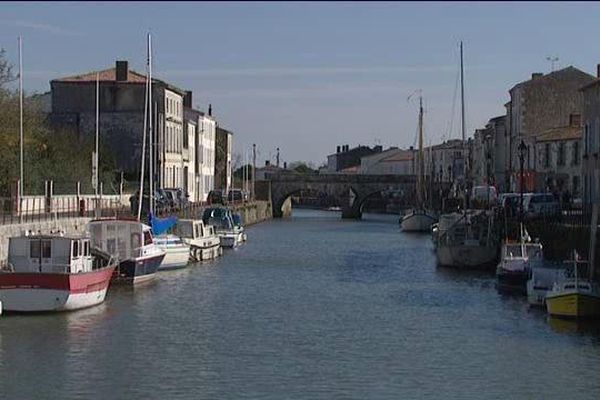 Le port de Marans, en Charente-Maritime.