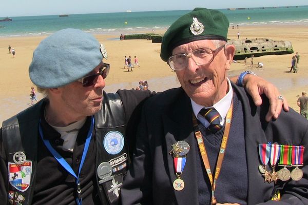 Un biker et un vétéran 