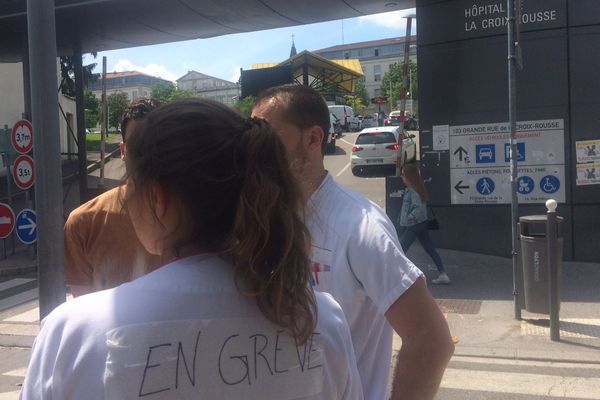 La grève aux urgences de l'hôpital de la Croix-Rousse