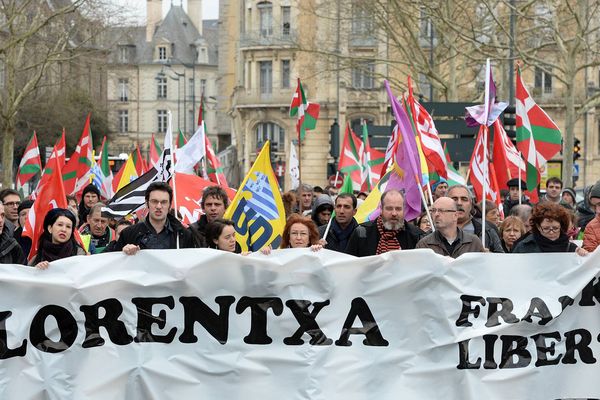 Manifestation de soutien à Lorentxa Guimon à Rennes le 20 février 2016.