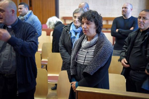 Farida Belghoul devant la cour d'appel d'Orléans, lundi 5 décembre.