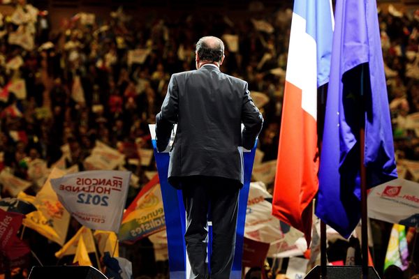 François Hollande en meeting à Limoges le 27 avril 2012