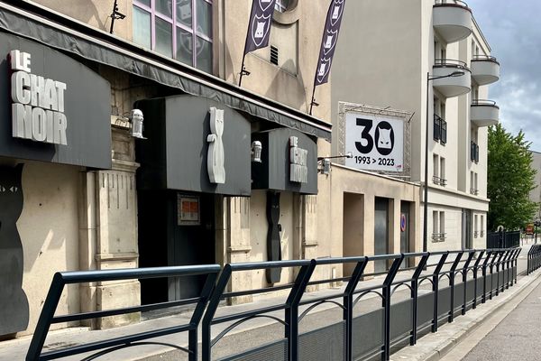 Rue Jeanne d'Arc, à Nancy, à hauteur de la discothèque "le Chat Noir".