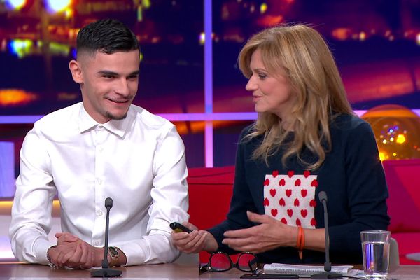 Ilyes Ghouil et Valérie Maurice sur le plateau de Télématin.