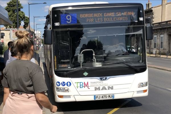 Bordeaux Chauffeur De Bus Un Metier En Perte De Vitesse