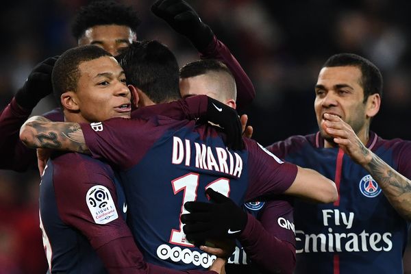 La joie des joueurs du PSG après le but de Di Maria