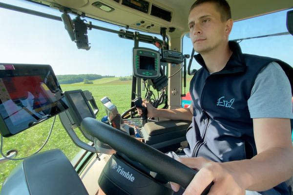 Benoît Mallinger cultive 144 hectares en Haute-Marne.