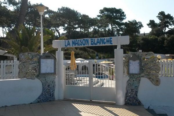 La Maison Blanche à Vaux-sur-Mer (17) a été braquée dans la nuit de dimanche à lundi dernier.