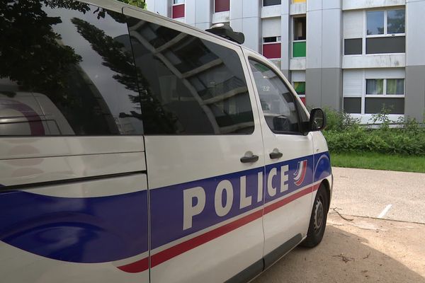 Les policiers sont intervenus dès 6h du matin dans le quartier de Planoise et sur d'autres sites à Besançon