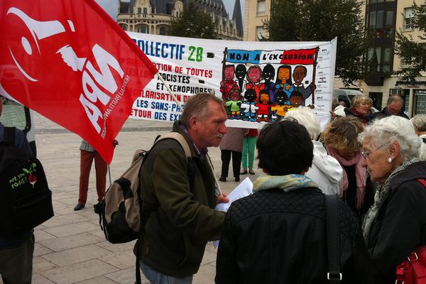 Le collectif Eure-et-Loir Terre d'Accueil se mobilise, à Chartres, pour l'accueil des migrants.