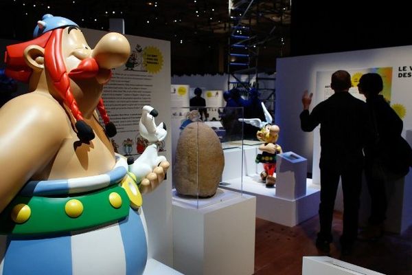 Asterix et Obelix investissent la BnF François Mitterrand jusqu'au 19 janvier 2014.