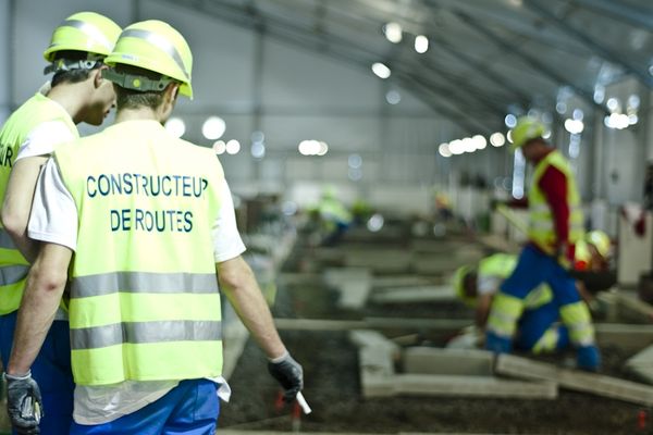 42ème édition des finales nationales des Olympiades des Métiers à Clermont-Ferrand. Plus de 800 concurrents venus se mesurer les uns aux autres avec la ferme envie de monter sur la plus haute marche du podium.