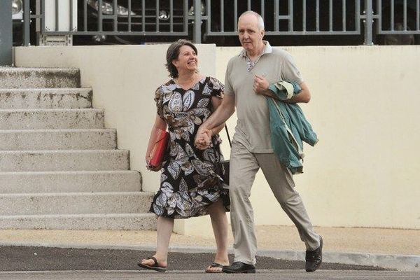 Dany Leprince à Marmande se rendant au Palais de Justice, en compagnie de son épouse Béatrice, le 09 juillet 2010