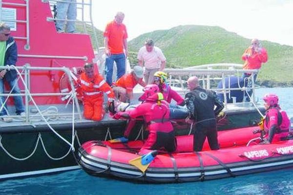 C'est un bateau semi-rigide de ce type qui a été volé dans le port de Saint-Florent (Archives - 2011)