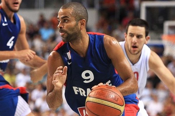 Tony Parker, lors du match amical France - Serbie, le 15 août à Antibes