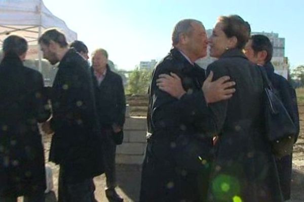 François Loos et Fabienne Keller jeudi lors de la pose de la première pierre de L'EPSAN de Cronenbourg