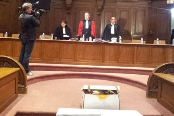 Les magistrats de la Cour d'assises de l'Hérault