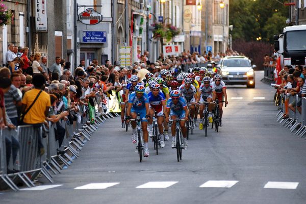 depuis 59 ans, le Critérium de Dun-le-Palestel anime la petite ville creusoise.