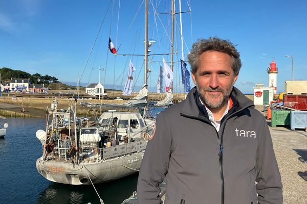 Romain Troublé, directeur général de la Fondation Tara, affirme que cette "13e mission est sans doute la plus complexe qu'on ait jamais menée avec l'équipe Tara".