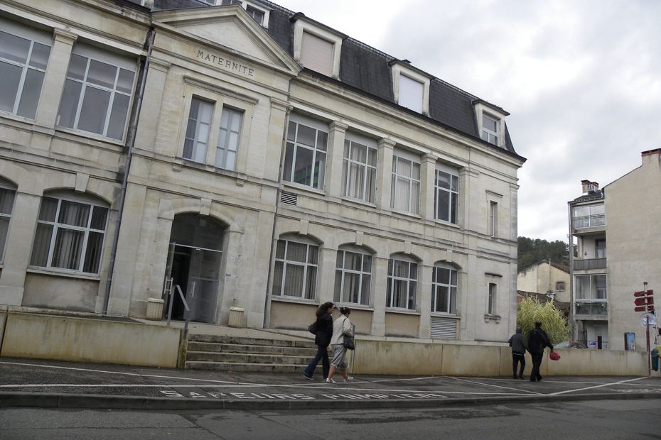 Maternity Ward Closure in Cahors due to Lack of Pediatrician: Crisis meeting held at Cahors Hospital for a Solution