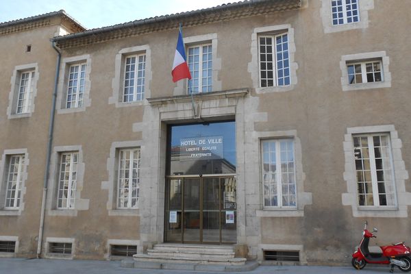 L'hôtel de ville de Castres