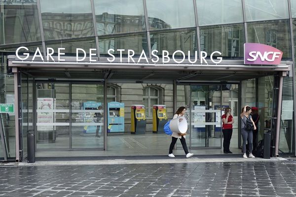 La gare de Strasbourg (Bas-Rhin).