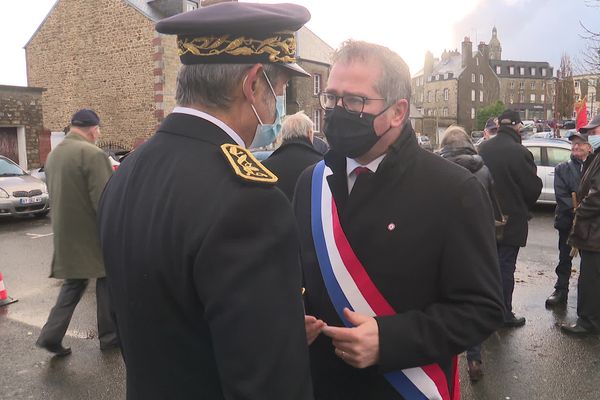 Le sous-préfet a apporté le soutien de l'Etat au député Bertrand Sorre, victime de menace de mort.