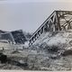 Le pont routier entre Kehl et Strasbourg a été partiellement détruit par les Allemands dans la nuit du 27 au 28 novembre 1944