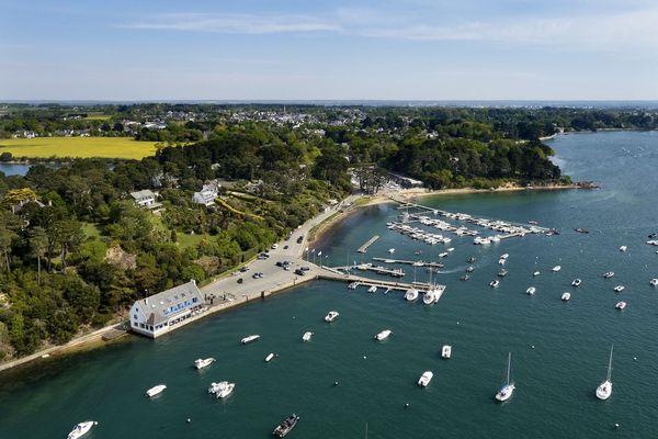 Dans cette commune du Morbihan, le prix médian pour une maison avoisine aujourd'hui les 500 000 euros.