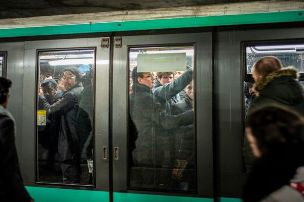 Les transports seront particulièrement perturbés ce mardi 17 décembre en Ile-de-France.