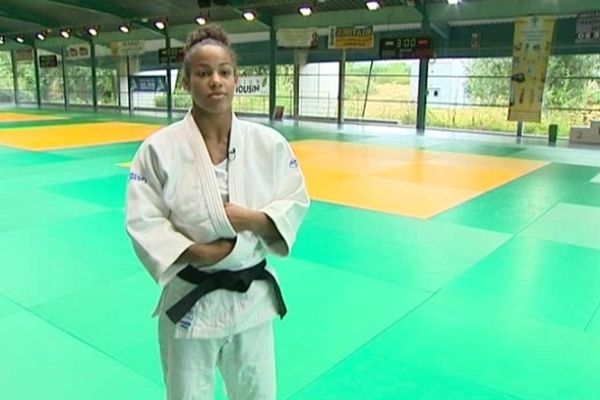 La judokate de Limoges Laury Posvite à l'entraînement avant  son départ pour les championnats d'Europe en Croatie avec l'équipe de France Jeunes