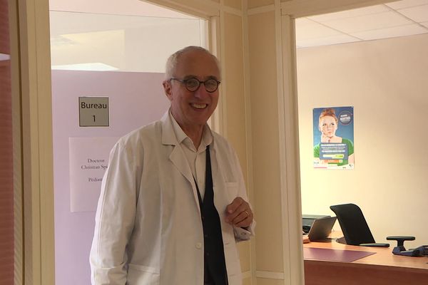 Christian Spitz, le Doc de l'émission culte "Doc et Diffool" s'installe comme pédiatre dans le Loir-et-Cher.