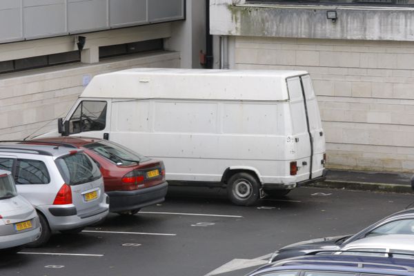 Pourquoi parle-t-on toujours d'une camionnette blanche dans les histoires d'enlèvements d'enfants ?