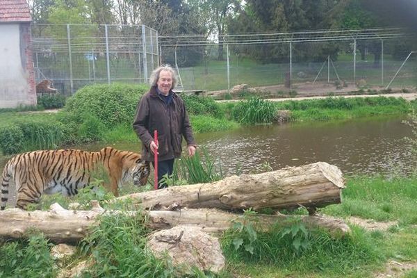 Rémy Demantes et son tigre